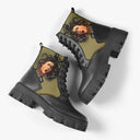 Bota Coturno Tratorada Cano Médio Medusa Cultura e Arte