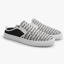 Tênis Mule Preto e Branco Riscos Ondulados Abstrato