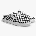 Tênis Mule Preto e Branco Quadriculado Abstrato